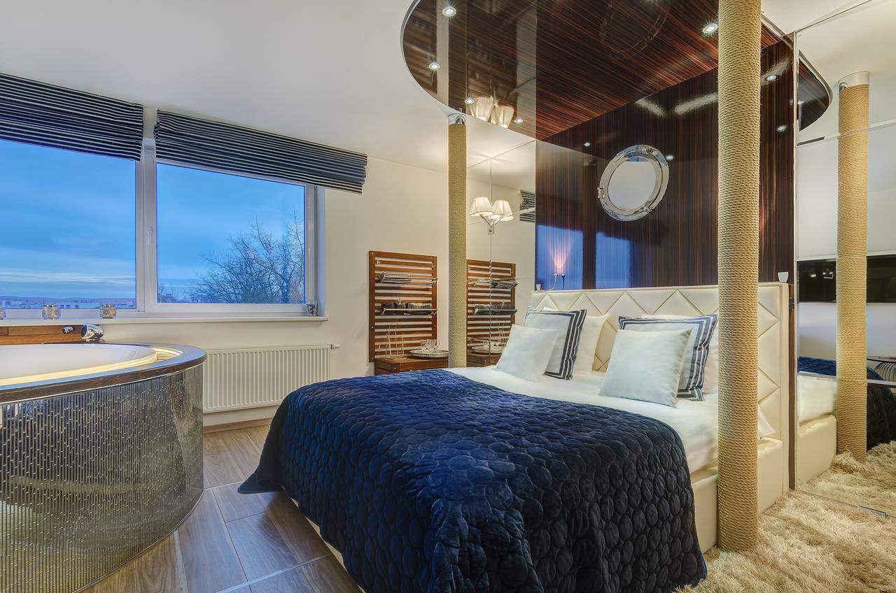 June Street Spa Apartments Βίλνιους Εξωτερικό φωτογραφία