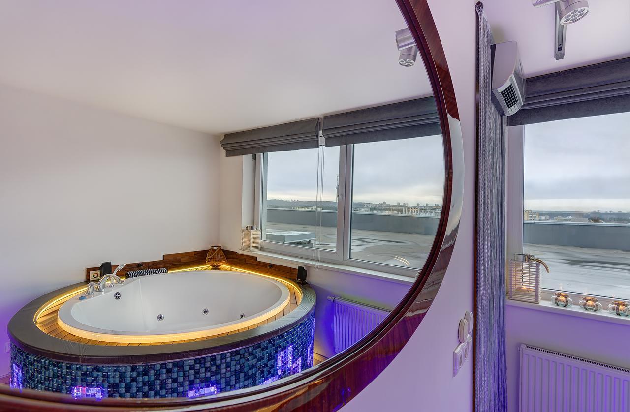 June Street Spa Apartments Βίλνιους Εξωτερικό φωτογραφία